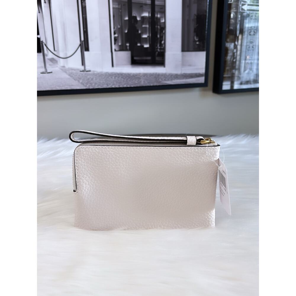 Coach Chalk Pebbled Leather Small Wristlet with Gold Logo - Picture 2 of 4